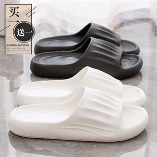 �����¿ɫ��Hһ���ϾӼ��҃ȷ���һ����Ь�⴩Ů�r�г������l