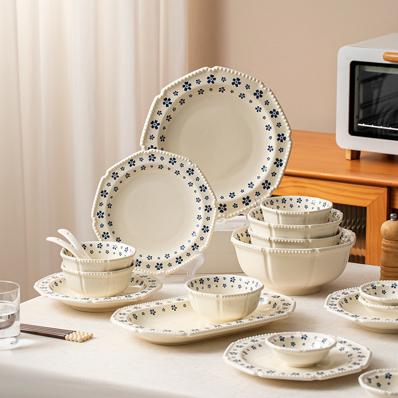 Vintage Tableware Blue Flower Plate Western Food Plate Steak Plate Household Rice Bowl Dish Soup Plate Noodle Bowl Wholesale Vintage Tableware Blue Flower Plate Western Food Plate Steak Plate Household Rice Bowl Dish Soup Plate Noodle Bowl Wholesale