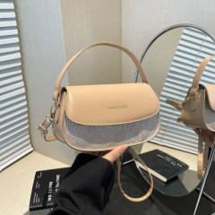 大衆のシンプルなデザインの脇下バッグ2025小清新な女性バッグカジュアルファッション