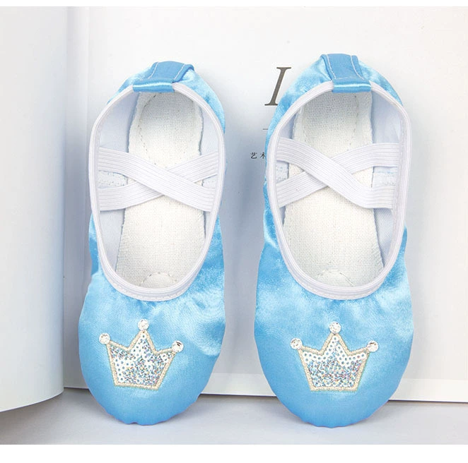 Синие атласные туфли для выступлений на сцене с вышитой короной и мягкой подошвой, балетные танцевальные туфли с дизайном в виде кошачьих когтей, подходящие для тренировок, нескользящие.