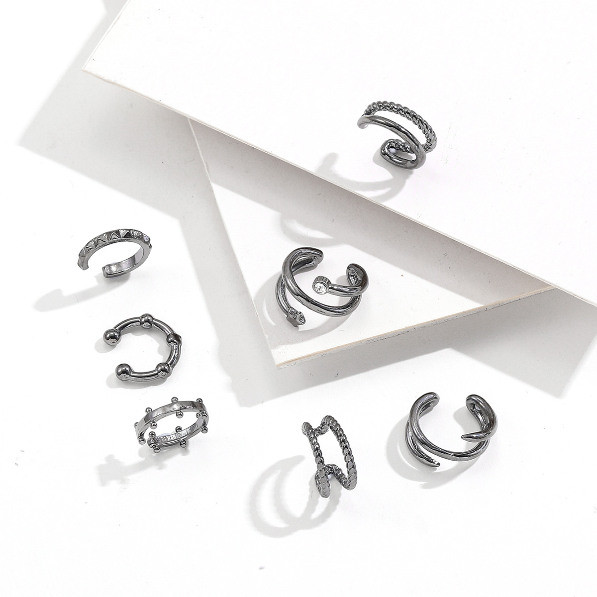 Women'S Gender Plating Design Retro C Shape Plating Copper Artificial Gemstones Earrings