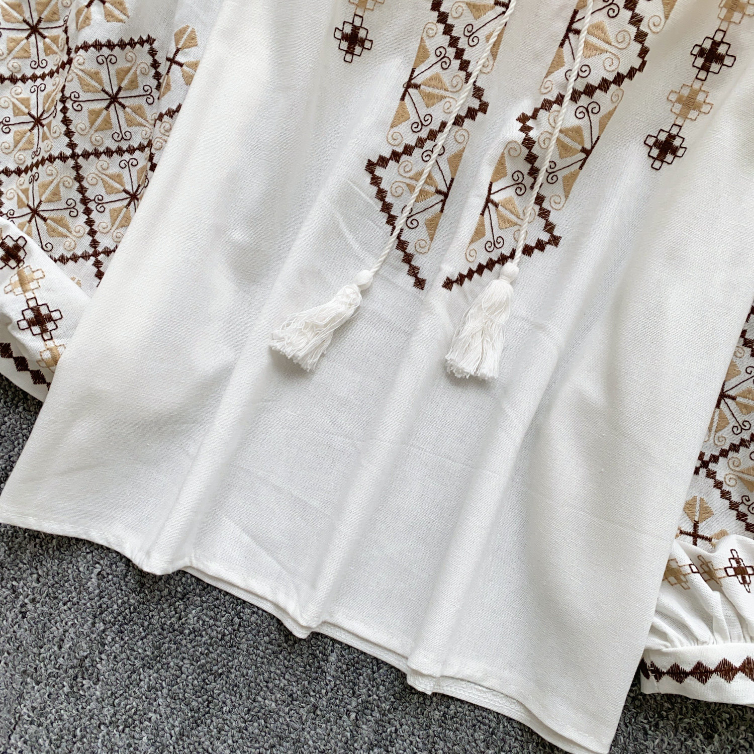 Women's Ethnic Style Embroidered Shirt Summer Long Sleeve Loose Fitting Tassel Tie Lantern Sleeve Heavy Duty Design Top For Commuting_ecoleips.com