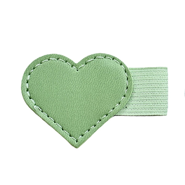 Cardamom green (heart-shaped)