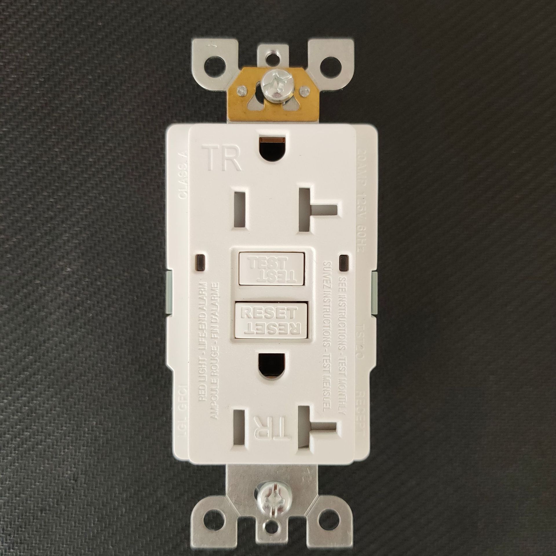 出口热销 带铜片有自测功能美标20A GFCI漏电保护插座