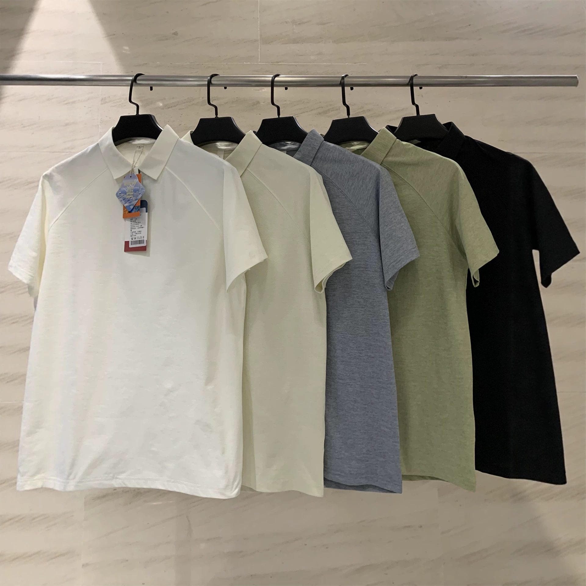 Affordable Alternative! Originally Priced at 799! Ice-Cool Quick-Dry Seamless Adhesive Design! Lightweight Summer Business Casual Versatile Short-Sleeve Polo Shirt for Men