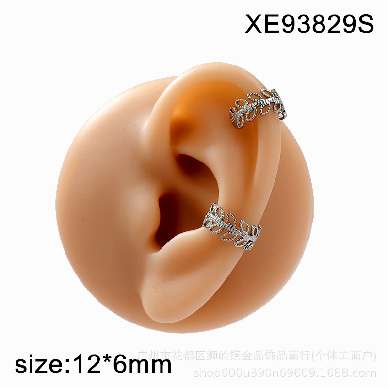 Aretes de acero de titanio de estilo retro transfronterizo no se desvanecen nicho femenino de lujo ligero de alto nivel accesorios de abertura de acero inoxidable