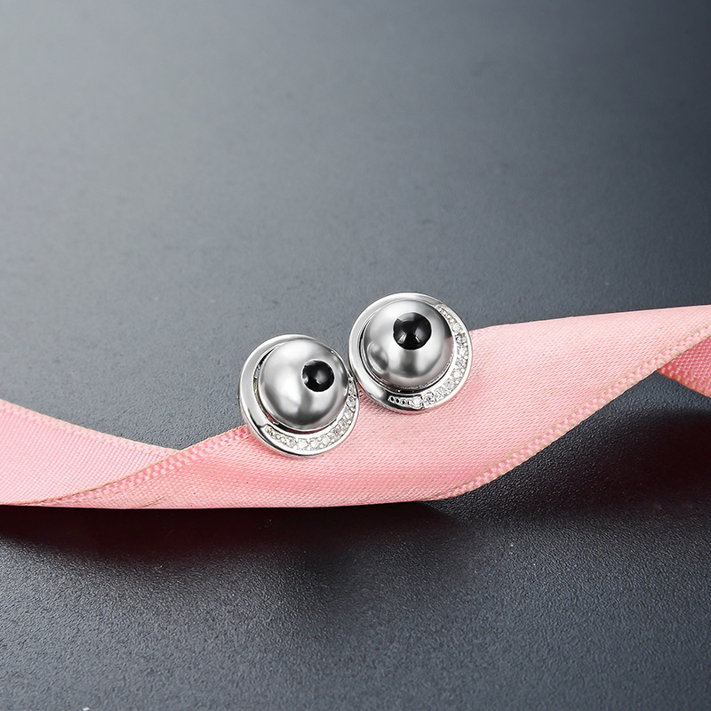 Corea del Sur ins moda creativa popular diamante oído joyería s925 plata esterlina elegante todo partido abalorios pendientes para las mujeres al por mayor