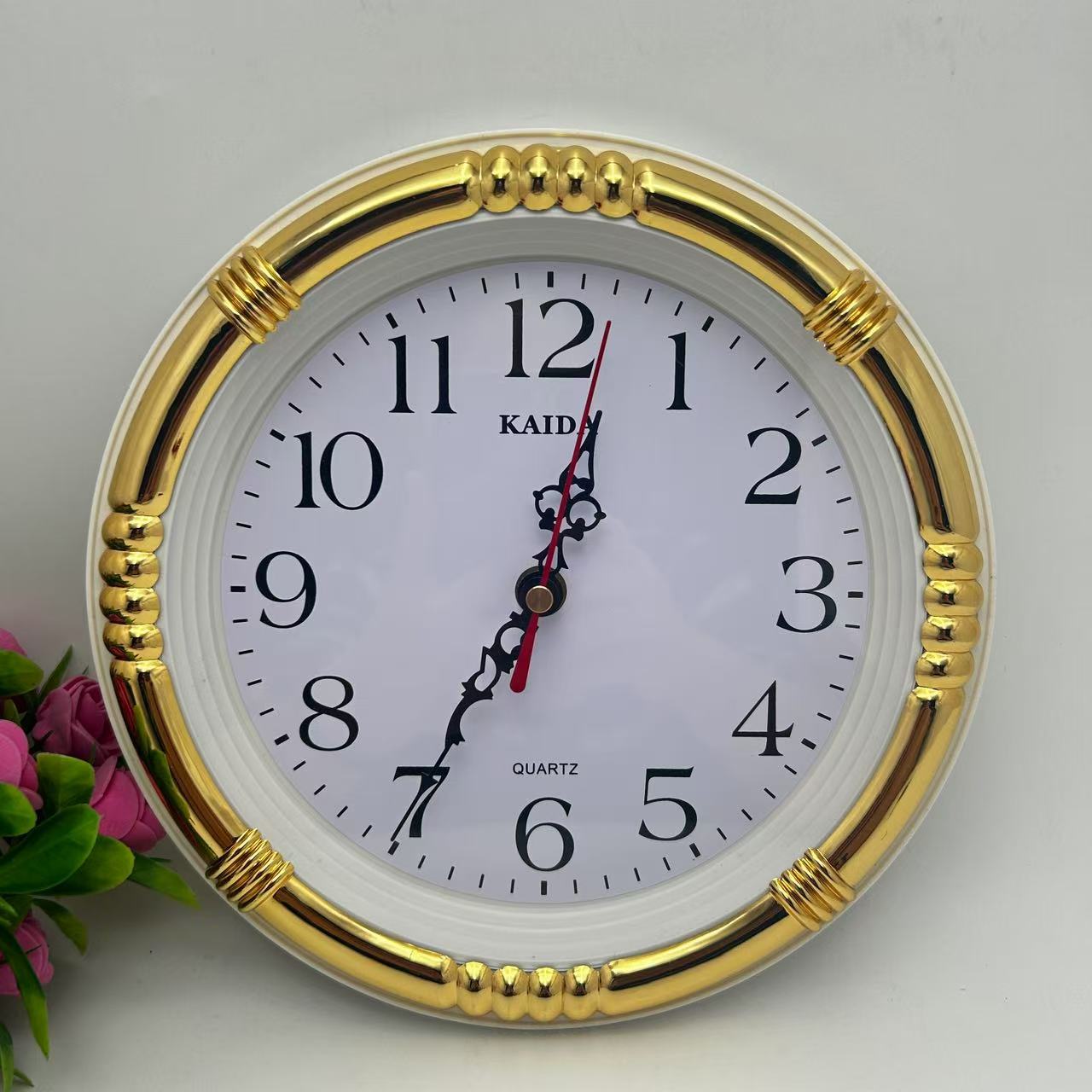 Silent Wall Clock Wholesale New 9inch Round Household Casual Living Room Clock Watch Wall Clock Power Saving Quartz Clock