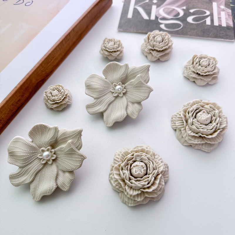 2025 New Hole Shoes Accessories Shopping Mall Same Style Shoes Flowers Zhibixing Shoe Buckle Shoe Accessories High-end Shoe Flowers