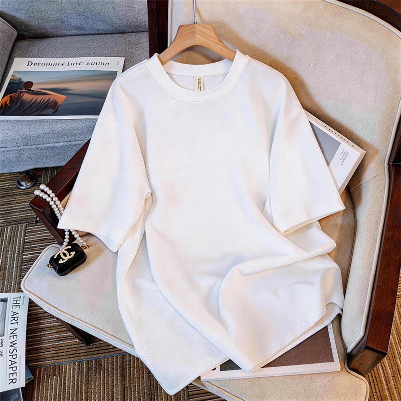 White, with short sleeve