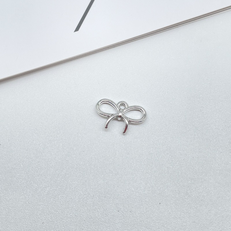 新しい電気メッキブライトシルバーリボンレター愛合金パッチペンダント diy ヘアピンブレスレットイヤリングアクセサリー|undefined