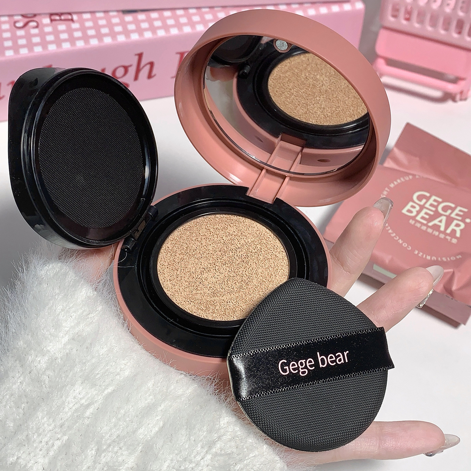 Gege Bear luz hidratante corrector maquillaje cojín de aire hidratante crema BB crema Fundación crema de la piel CC Crema