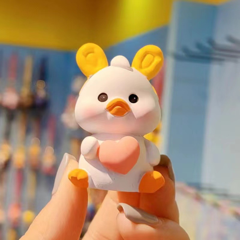 New Year Cartoon Christmas Little Duck For Women Cute Exquisite Resin Figurine Keychain Backpack Pendant Gift_voghion.com