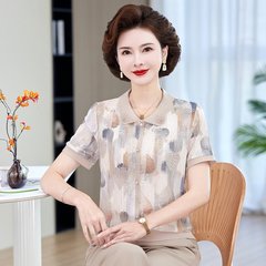 2025新型のお母さんの夏服の氷糸の半袖のtシャツの小さいシャツの洋風の中で年配の女性の夏は服を襟を返します。