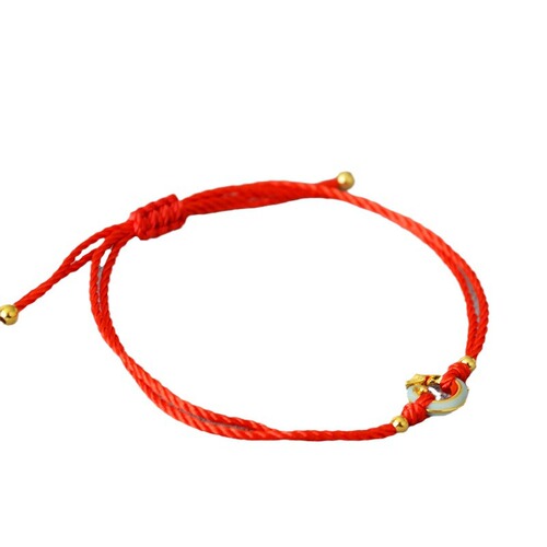 A unique, minimalist Chinese-style zodiac red rope braided Qinglong jade pendant bracelet with a circular clasp for adjustable closure, exuding elegance and personality.