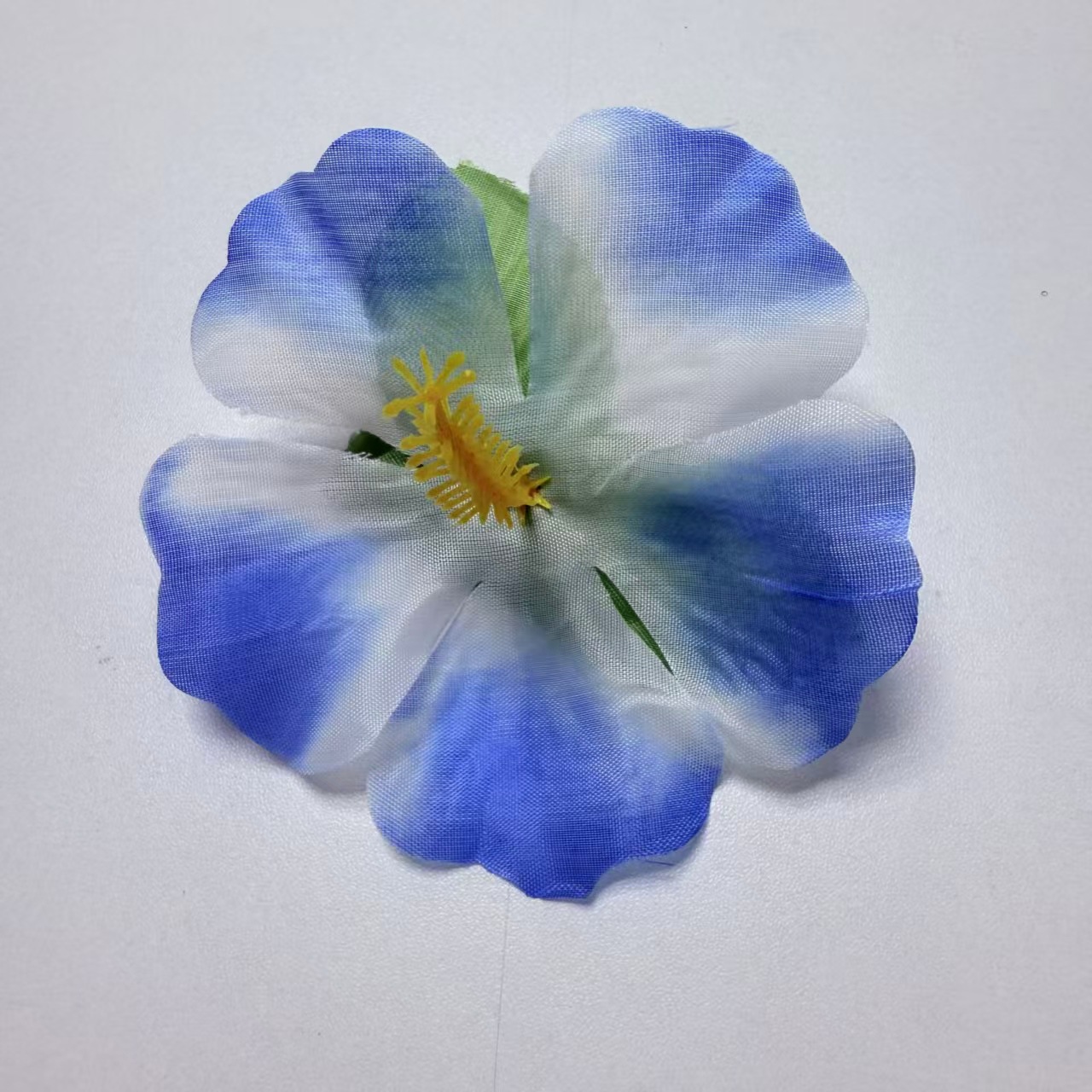 Nuevo producto hawaiano imitación de pétalos para llevar una guirlanda de cuello de montaje de hojas de flores DIY tela de poliéster hecha a mano pétalos falsos de color