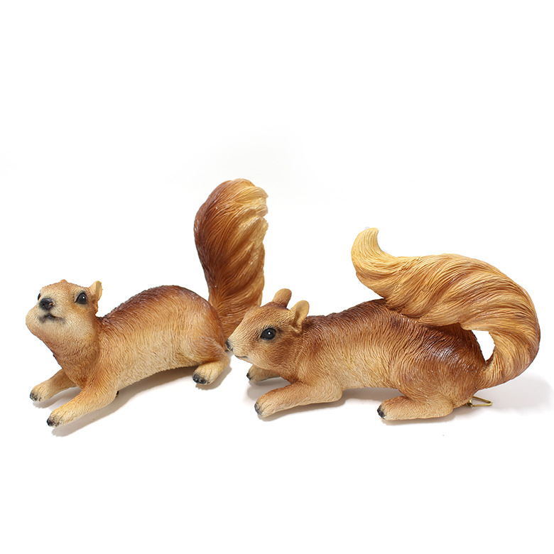 Outdoor Park landscape simulation tree climbing Squirrel ornaments garden villa creative animal sculpture crafts ornaments