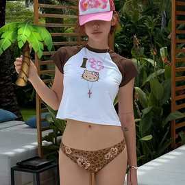 26新款小清新纯欲黑皮HelloKitty可爱少女分体三件套温泉度假泳衣