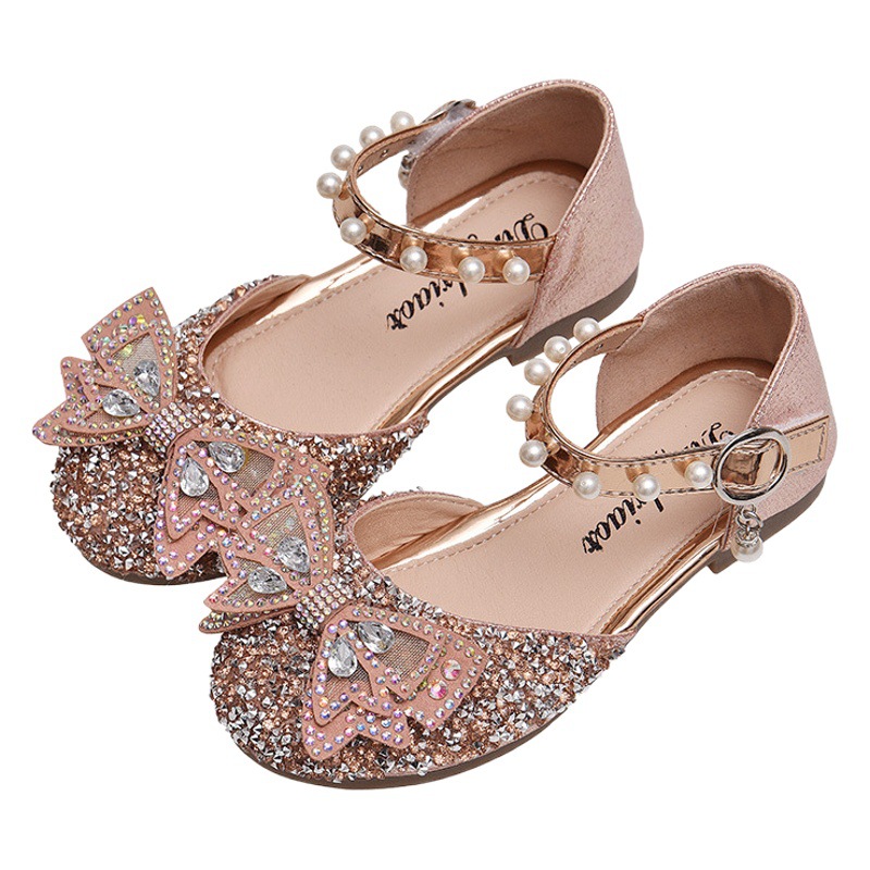 2023 primavera y otoño zapatos de baile casuales de estilo coreano para niñas zapatos de una sola capa sandalias rendimiento zapatos de princesa zapatos pequeños medianos y grandes zapatos envueltos en los dedos de los pies de los niños