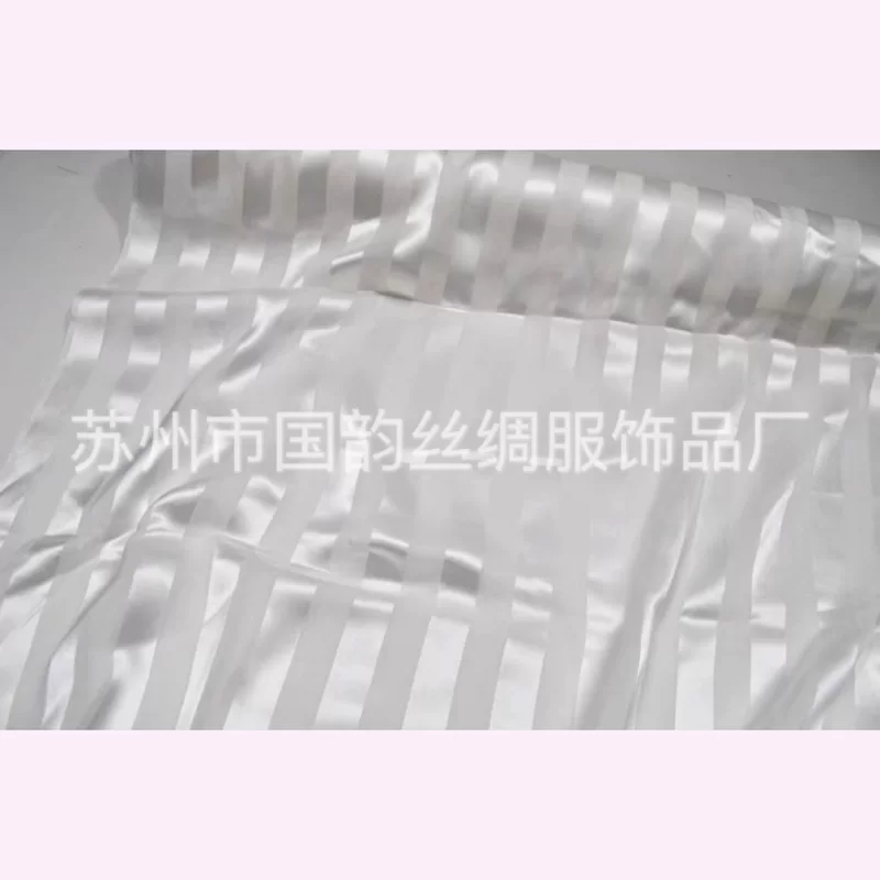 Silk cloth