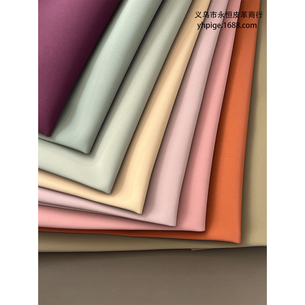 工厂直营批发LT-6799丝绒羊巴雾面手感柔软PU人造革箱包面料