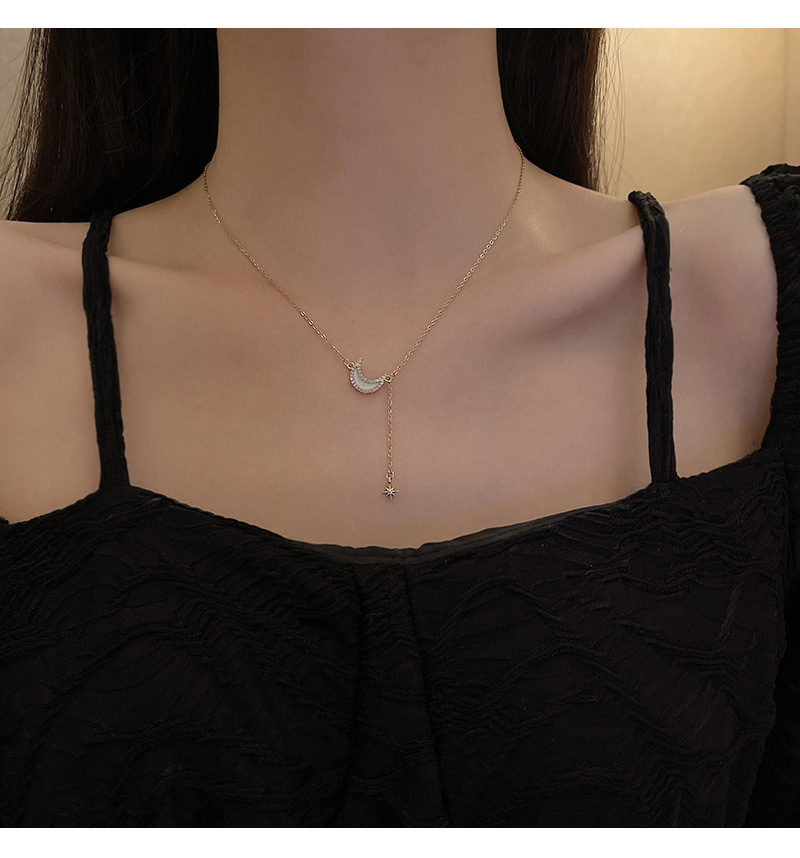 New Fashion Tassel Fritillary Moon Pendant Titanium Steel Clavicle Chain Womenu0027s Necklace