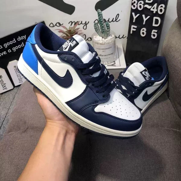 Aj1 - Obsidian [pure original rubber sole + friction sound]