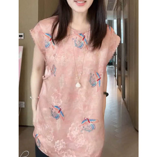 New Chinese Style Jacquard Embroidered Disc Button V Neck Shirt for Women 2025 Summer New Retro Loose Elegant Top