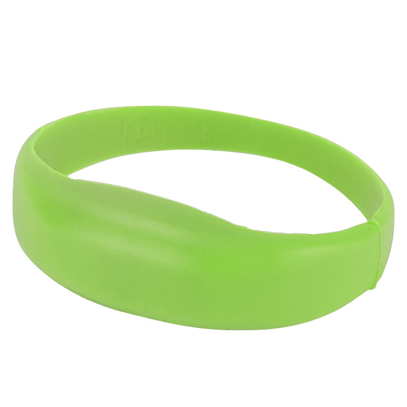 Pulsera luminosa de silicona completa led pulsera luminosa accesorios de vítores concierto pulsera luminosa accesorios de vítores