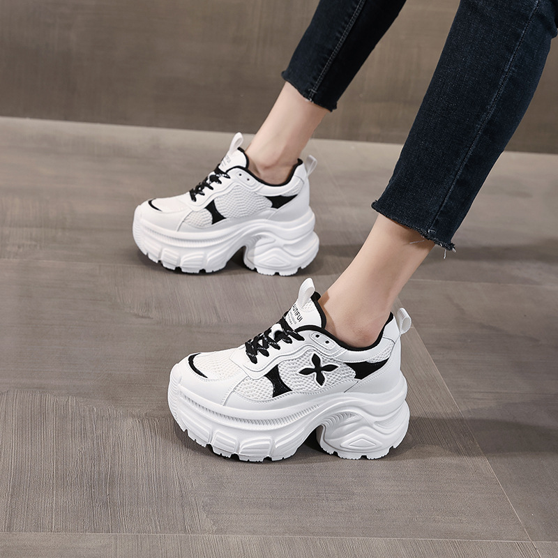 Giày sneaker nữ đế dày chunky mesh lưới thoáng khí, tăng chiều cao nhẹ nhàng — Màu trắng