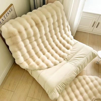 Cream Style Rabbit Plush Round Car Carpet