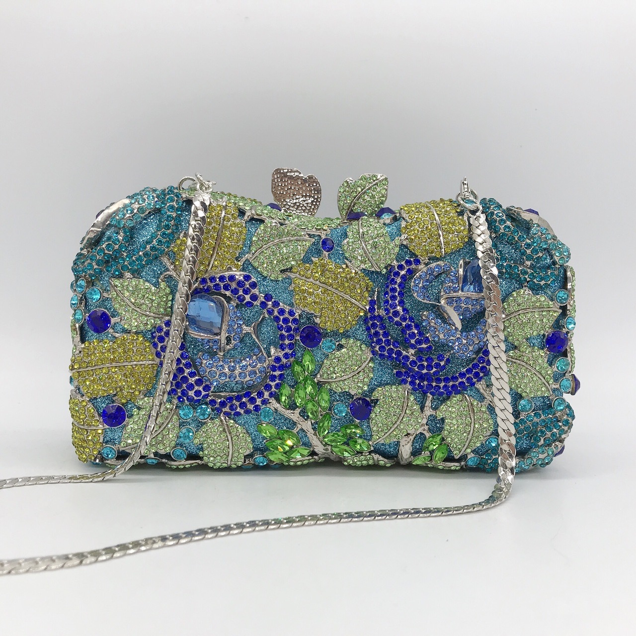2021 flores de diamantes bolsas de cena bolsas de gemas tridimensionales cuadradas horizontales bolsas de diamantes bolsas de mano bolsas de mujer suaves