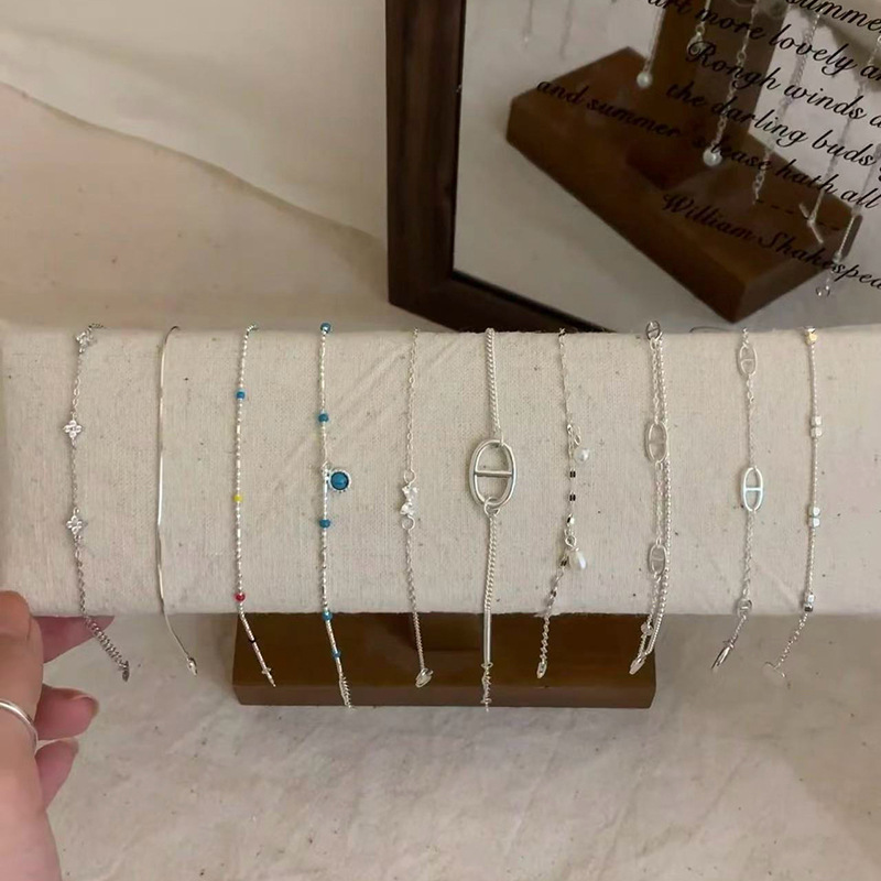 New 925 Sterling Silver Versatile Bracelet for Women, Accessible Luxury Niche Exquisite Design, Bestie Stacking Elegant Hand Jewelry Wholesale