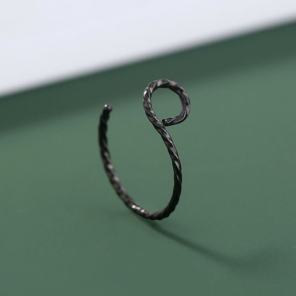 Fashion Stainless Steel C-type Simple Twist Nose Ring Nose Nail display picture 4