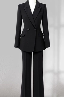职业气质OL通勤上班2026西装套装女新款春秋西服收腰修身正装纽扣