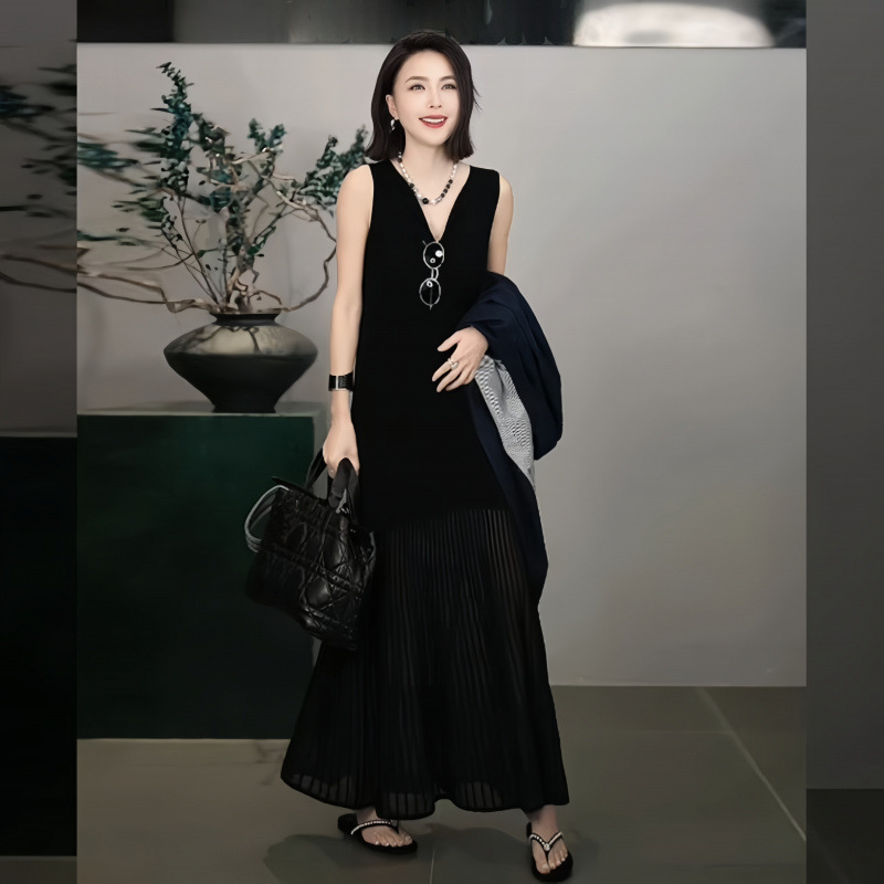 7647 Elegant V-Neck Sleeveless Cut-Out Dress with Slightly Sheer Hem, Summer Sleeveless Knitted Long Dress 7647 Elegant V-Neck Sleeveless Cut-Out Dress with Slightly Sheer Hem, Summer Sleeveless Knitted Long Dress