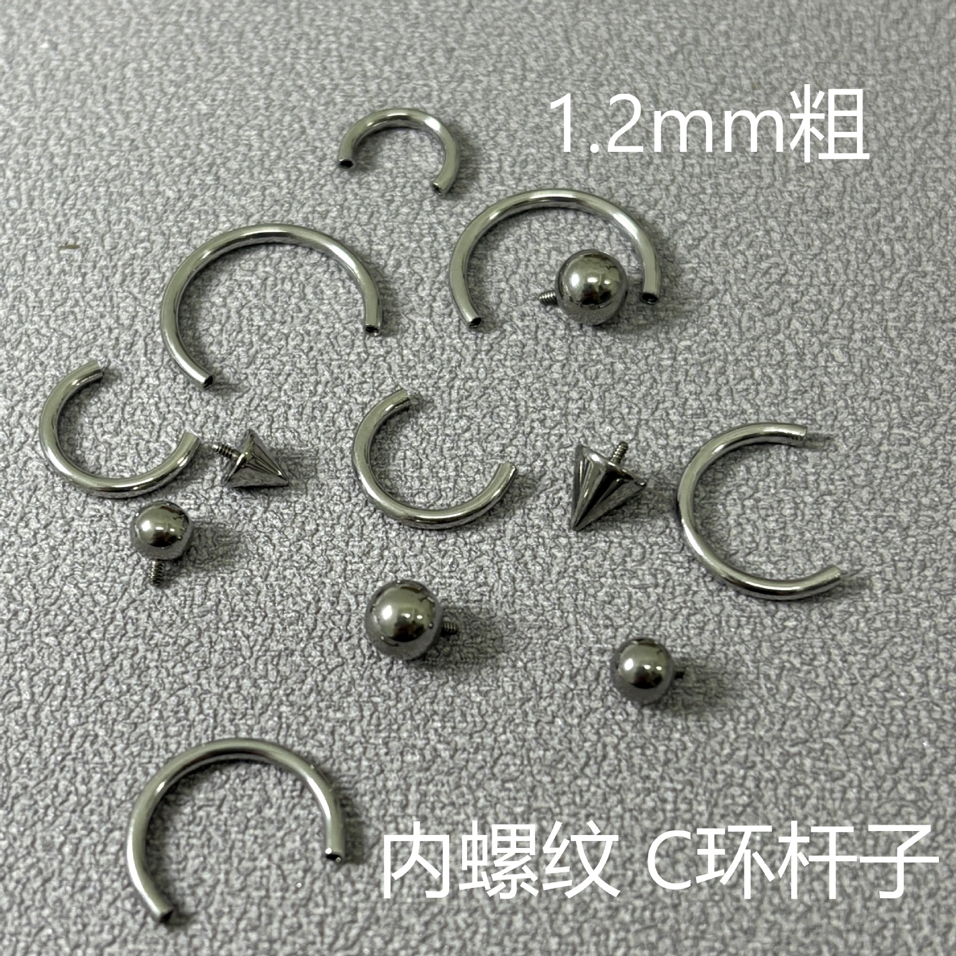 16G labret stud size and finish detail
