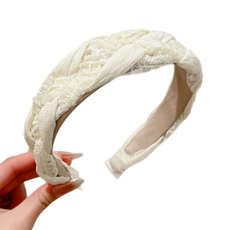Brazo de cabello negro plegado para mujeres retro francés alto cráneo de borde ancho brazo de cabello de compresión para el cabello Bundle para el cabello fuera de la guarnición universal image 6