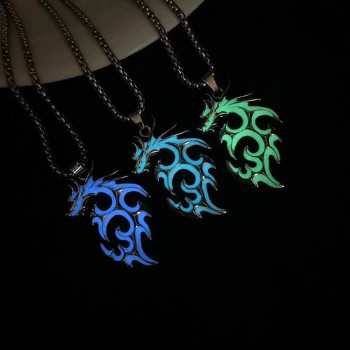 Glow-in-the-Dark Wolf King Flame Dragon Necklace for Men and Women, Hip-Hop Personality Party Dance Pendant, Couple Design, Trendy Choker Necklace