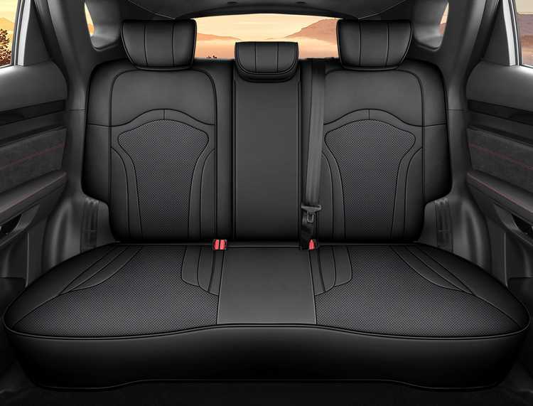 2024/2023 Jetour Dasheng Car Seat Covers, All-Season Universal Full-Cover Seat Covers, Perforated Leather Seat Cushions