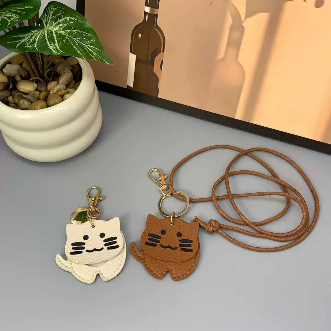 跨境网红同款日系萌宠可爱狗狗荔枝纹皮革挂件 diy门禁卡钥匙扣