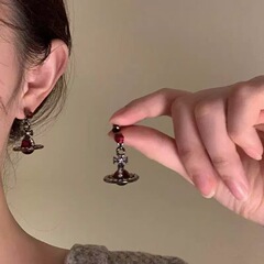 甜酷百搭宇宙立体土星满钻耳环女欧美时尚轻奢耳饰气质高级感配饰