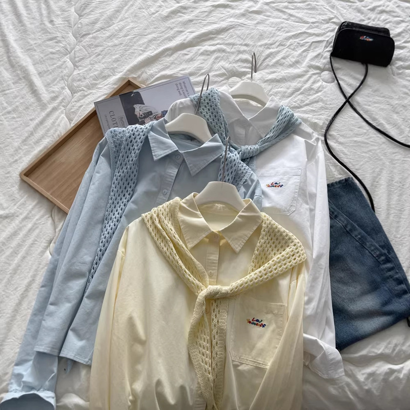 2026 Hong Kong Style Retro Hollow-Out Knit Layered Top Shawl Triangle Vest for Women Paired with Shirt and Small Scarf 6711 2026 Hong Kong Style Retro Hollow-Out Knit Layered Top Shawl Triangle Vest for Women Paired with Shirt and Small Scarf 6711