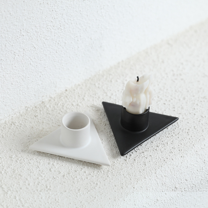 Decoración moderna retro de cerámica negra y blanca decoración de candelabros a la luz de velas accesorios de cena romántica decoración de mesa de candelabros