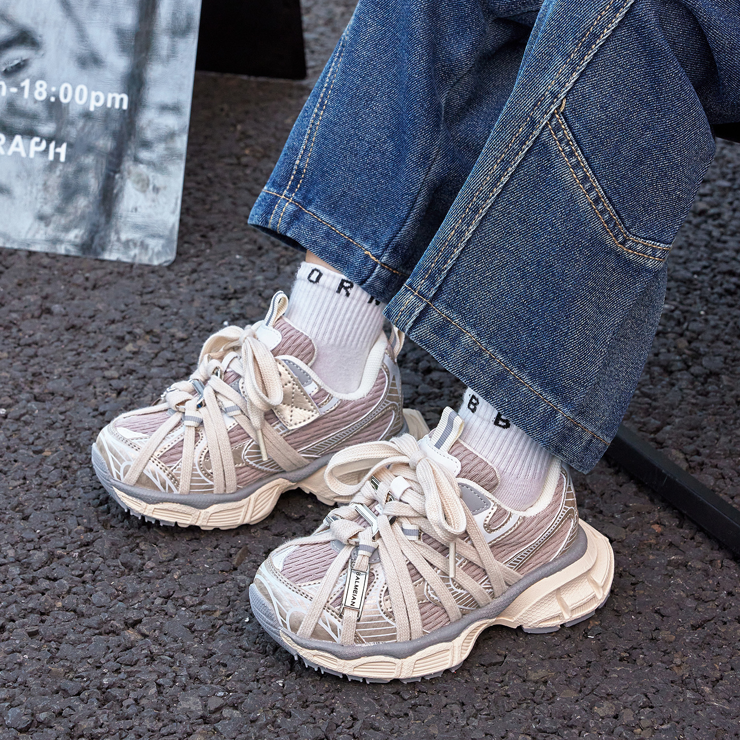 Children's Dad 2025 Autumn New Boys' Casual Sports Lace-up Mesh Soft Sole Girls' Running Shoes_voghion.com