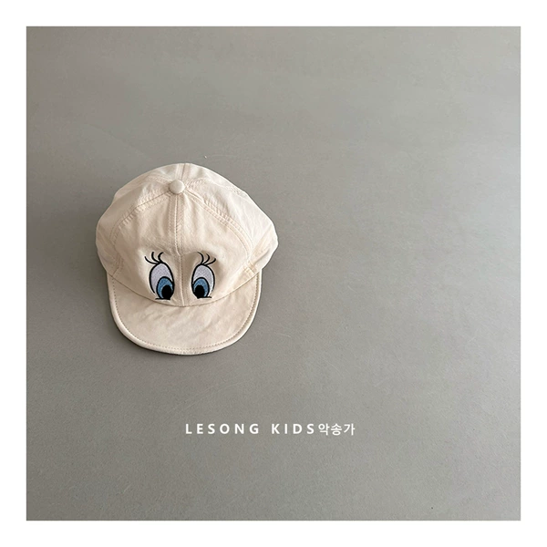 Beige cap