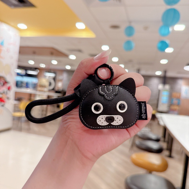 가죽 새끼 고양이-검은 고양이