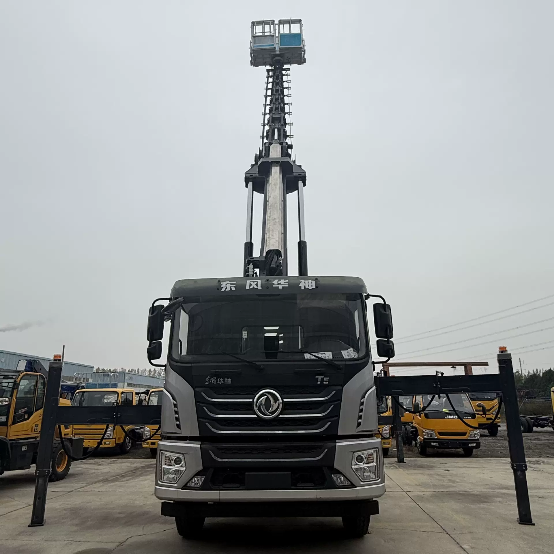 东风底盘45米电力抢修黄牌高空作业车 园林修剪液压遥控高空车