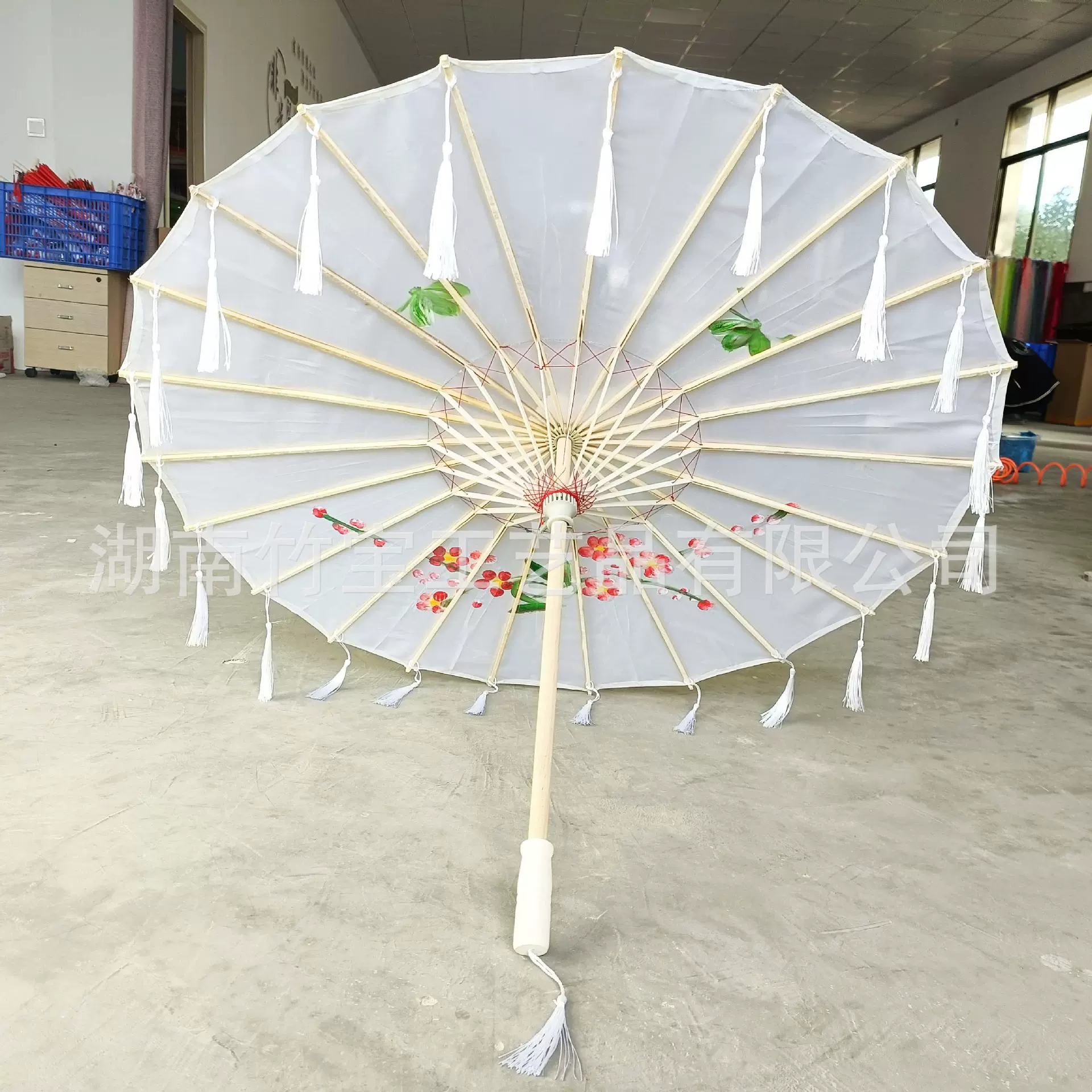 实木杆绸布伞流苏伞大中小号儿童学生雨伞舞蹈节目拍照走秀装饰