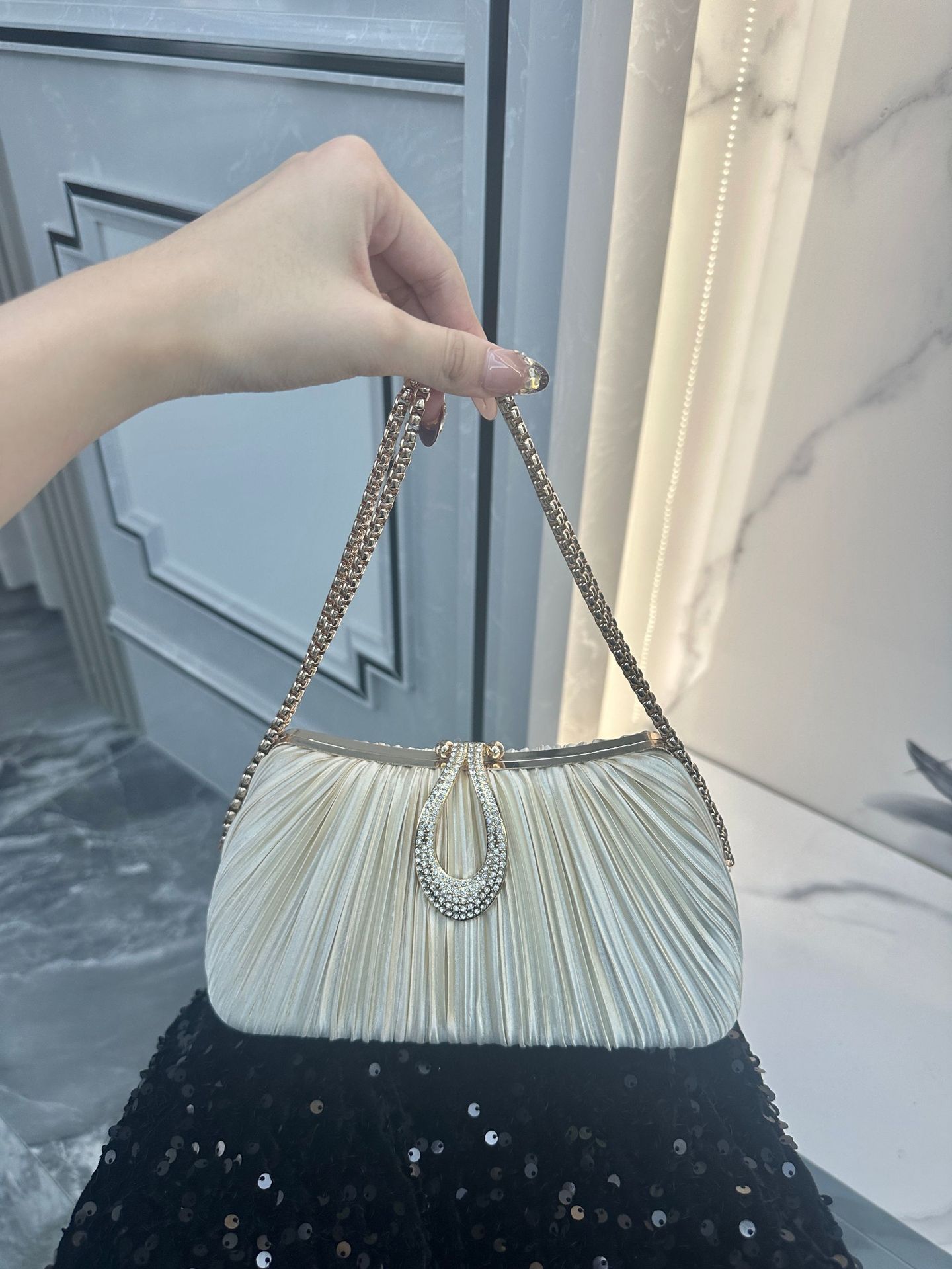Cross-border Europe & US Pleated Minimalist Versatile Trendy Elegant Cheongsam Banquet Bridal Evening Clutch Solid Color Handbag - Thumbnail 7